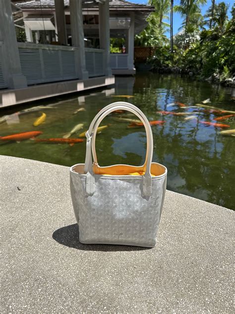 pursebop goyard mini tote